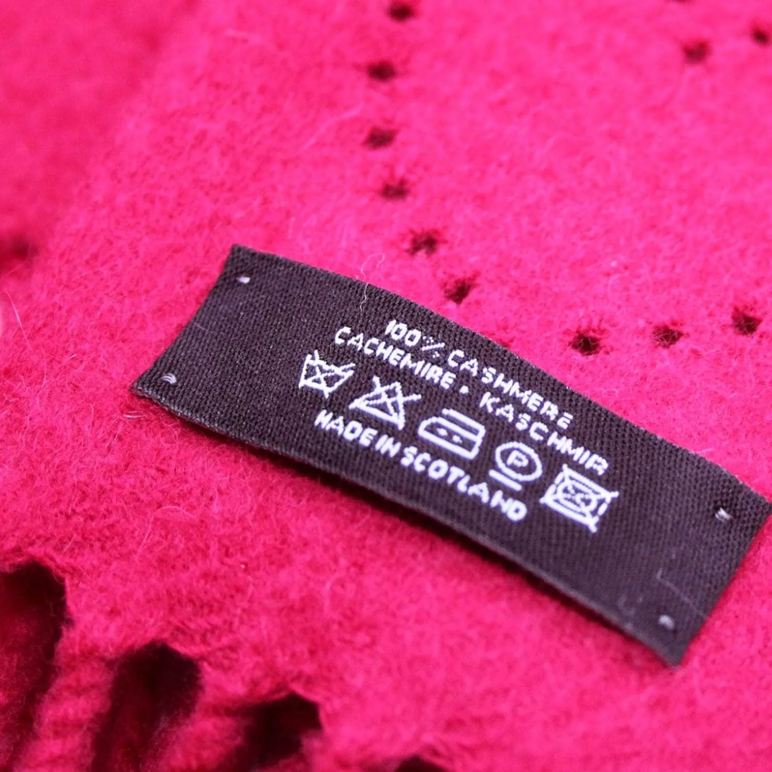 Cashmere Magenta Scarf