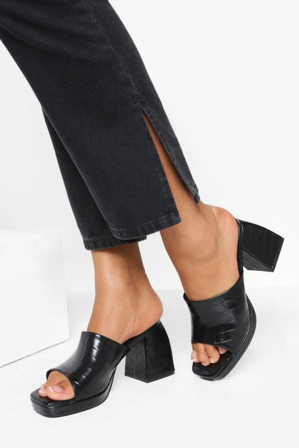 Croc Chunky Mules