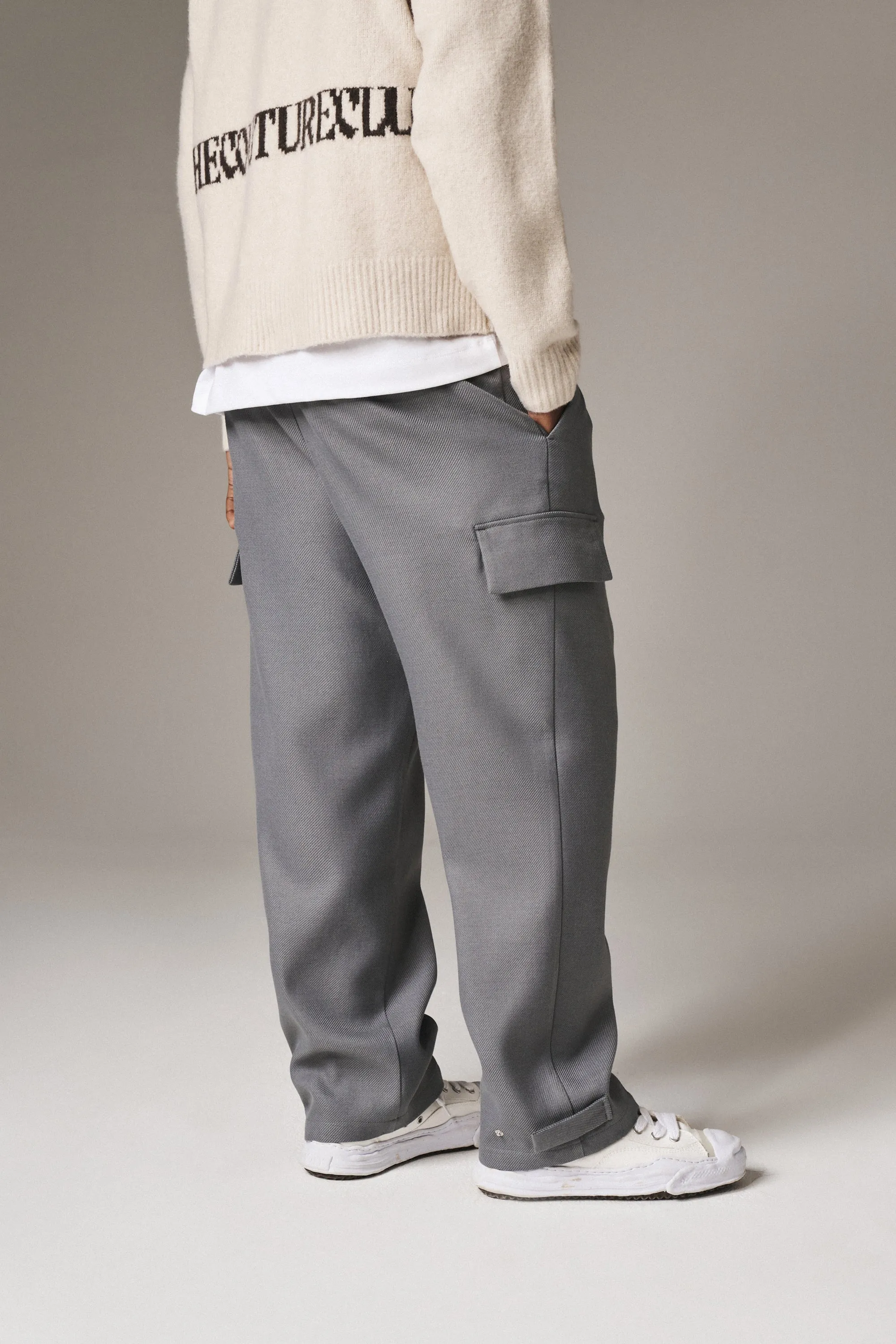 PLEATED WIDE LEG WOOL BLEND TROUSER - GREY