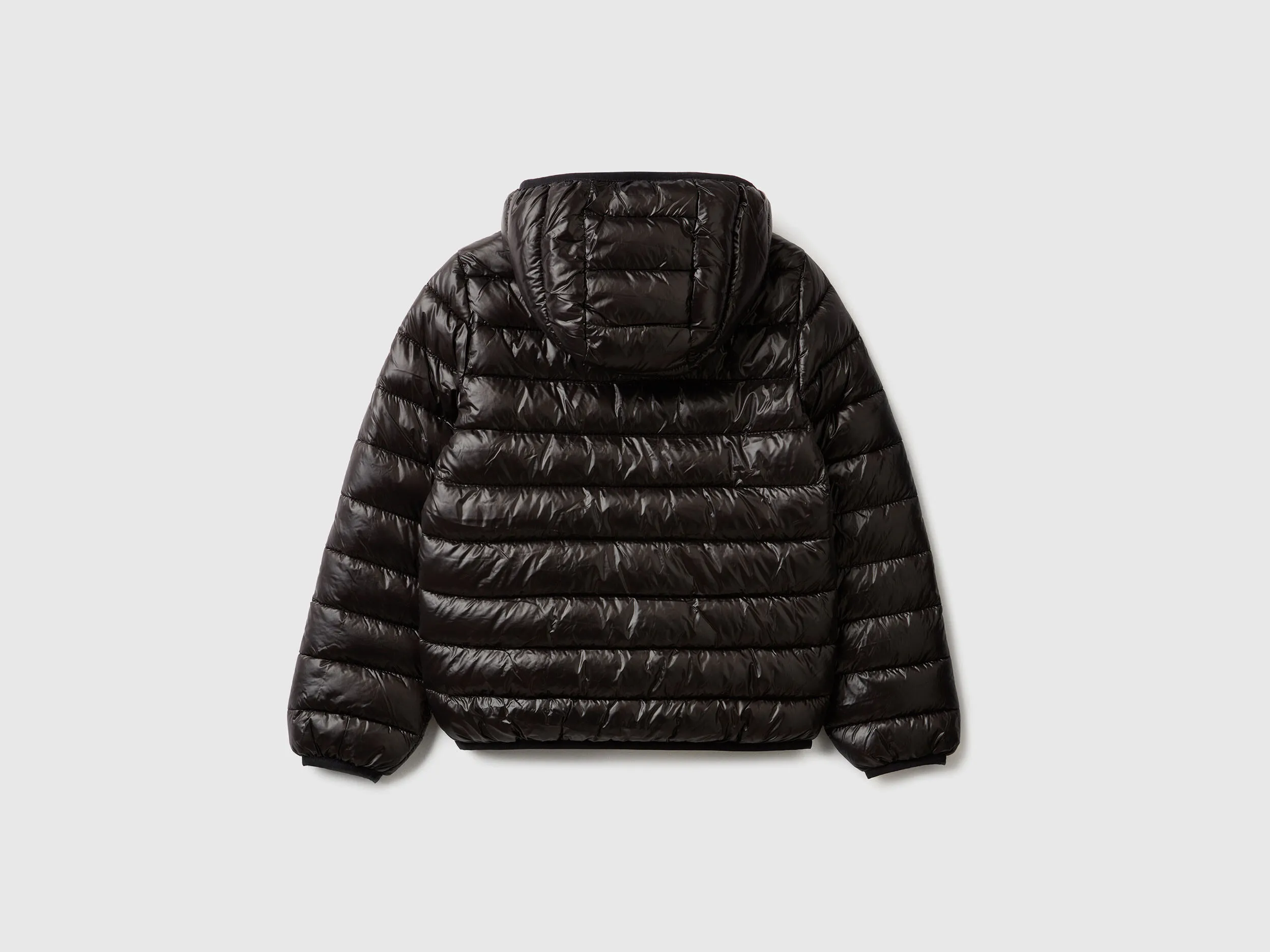 Puffer jacket with hood - Black | Benetton