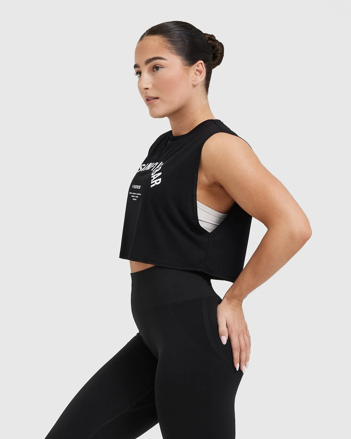 Raising The Bar Graphic Muscle Crop Vest | Black