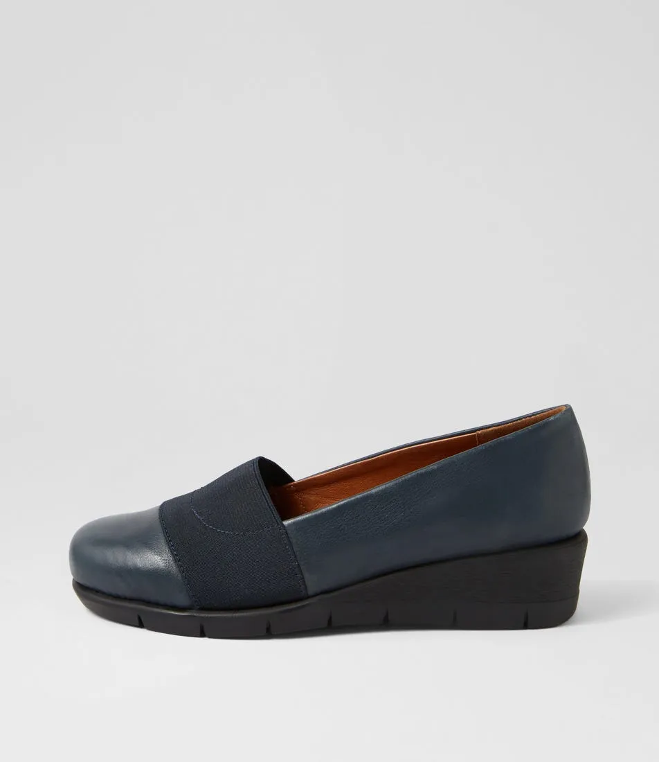 SUPERSOFT Macet Navy Leather Elastic Wedges