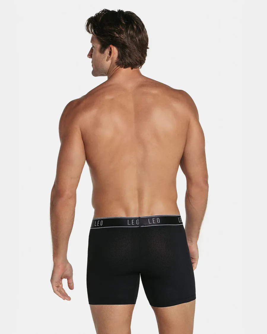 Ultra-light boxer brief with ergonomic pouch