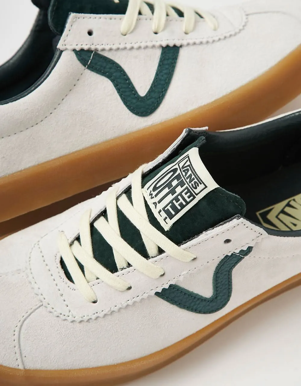 Vans Sport Low Skate Shoes - Green/Marshmallow/Double Light Gum