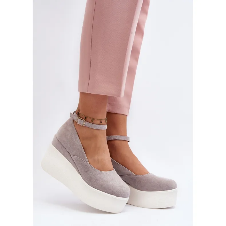 Women's Espadrilles on a Wedge Gray Malla grey