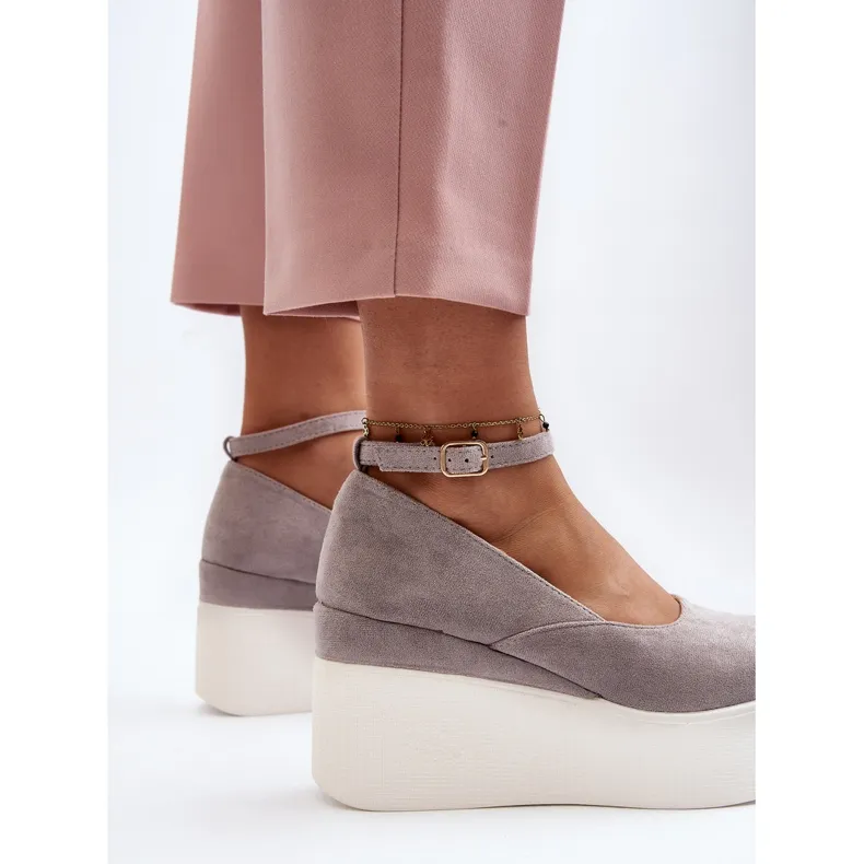 Women's Espadrilles on a Wedge Gray Malla grey